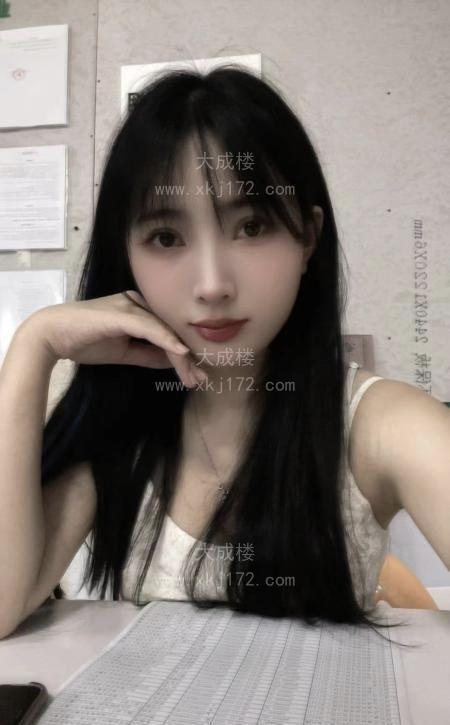 天河大奶玥玥