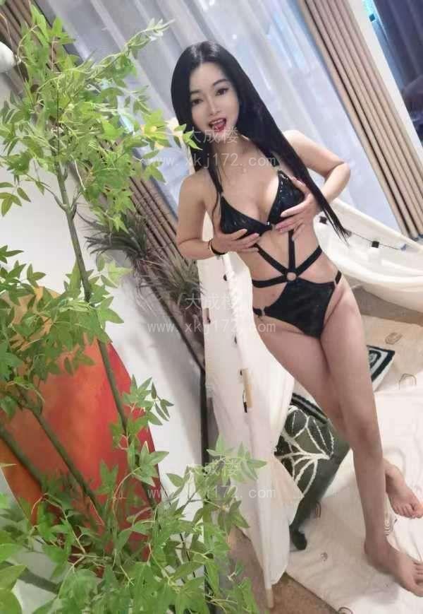 龙岗性感风骚美眉薇薇