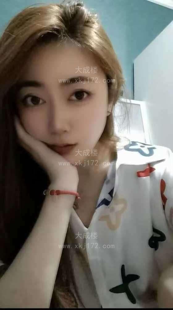龙华大奶飞雪